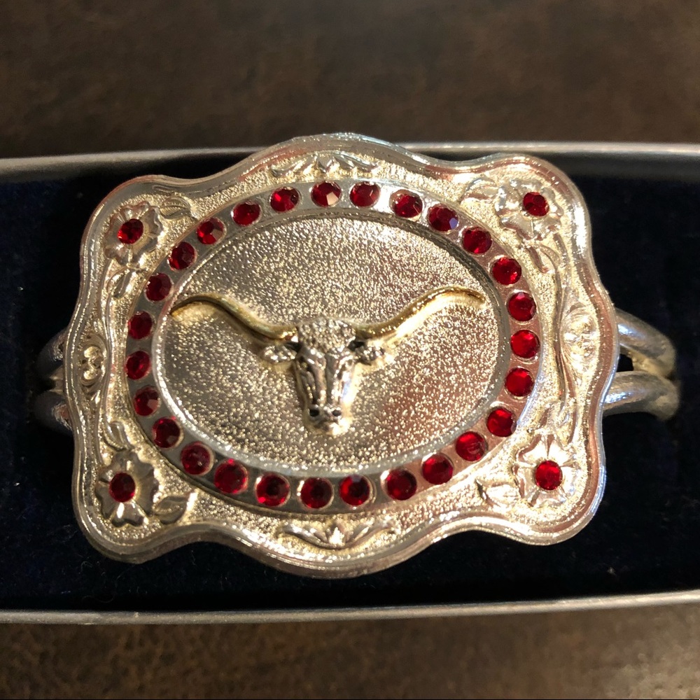 Montana Silversmiths bracelet